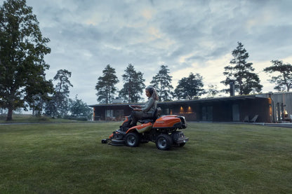 Tractoras Rider Husqvarna R216T AWD