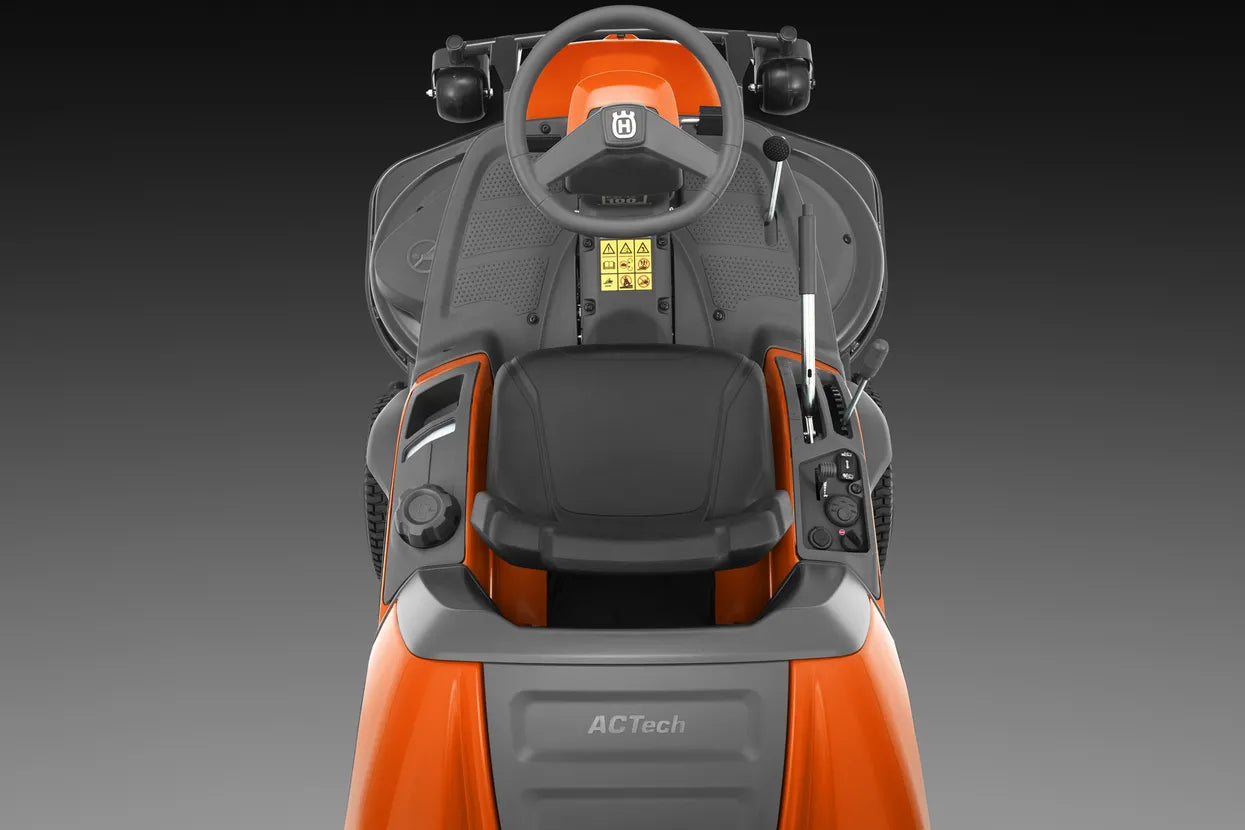 Tractoras Rider Husqvarna RC 320Ts AWD